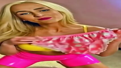 Caught femdomme sissifie