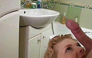 Lolly hardcore bathroom