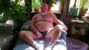 White Sox Jerk off! Two Cum Shots From Bear!!