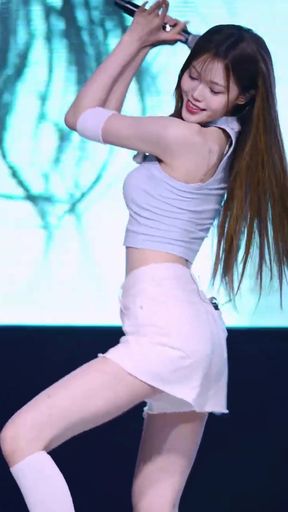 Amateur with big tits and ass exposes herself in a revealing strip-tease perform