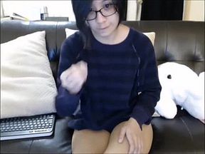 CUTIE ASIAN FLASHES TITS AND ASS