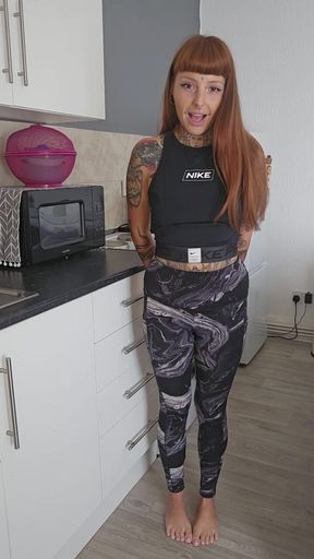 Pee Desperation in My Gym Leggings