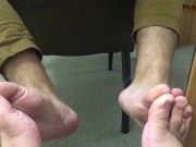 I’M STARTING WITH THE MANLY FEET IN THE MIRROR - MANLYFOOT 🪞 🦶