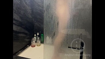 Amateur Straight Boy Lost a Bet: He Gets Pissed on by His Horny Twink Roommate