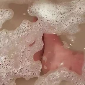 Masturbating in the Bathtub