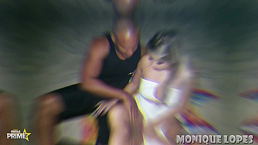 Gangbang com Gata Mística e Sexo na Praia com Monique Lopes