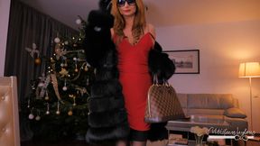 Cuckolding with fur coat and Vuitton bag