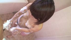 Girl washes up and sucks cock