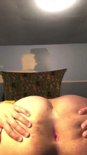19 y/o Twerking &amp; Teasing hole