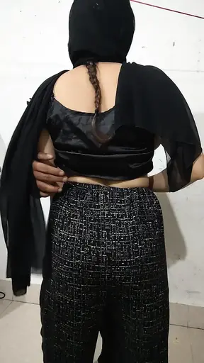 Busty bhabi seduces and fucks her husband's friend in the midnight