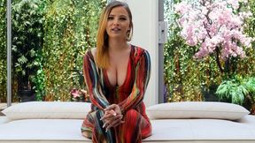 Sweet curvy big boobs babe Arianna is enjoying dick-riding