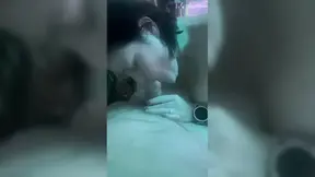 Amateur babe gives a deepthroat blowjob and swallows