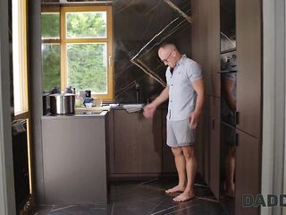 DADDY4K. Vixi Rafi knows how to satisfy old boyz and screw 'em hard