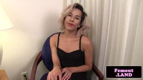 Queen's femout video by Femout