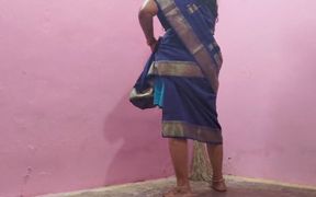 My Stepmother Was Cleaning up the Trash and I Had Sex with Her.