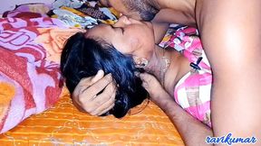 Chudkar aunty ko bohat kissed liya raat me