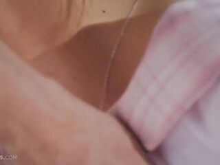 Valuable-looking Girl Alice Zaffyre Banging Her Boyfriend on the Couch