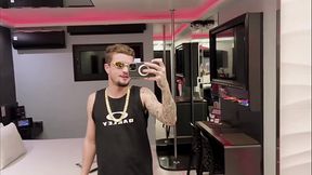 Erick Diaz leva f&atilde_ no motel pra dar seus 24cm de pau