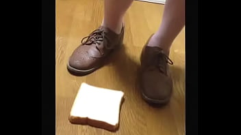 【fetish】Bread food crush Sneaker