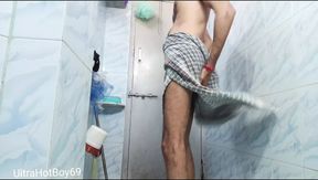 Cold Water Shower bathing show