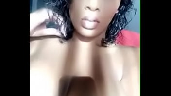 Kisha love her pussy