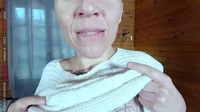 la milf se fait baiser par 3 gars dans son airbnb