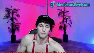 Sexy Muscle Dirty masturbating Part 2 doing a Cam Show