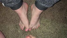 Cum On Feet And Toes Compilation (Cumpilation) Pink Toes.