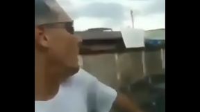 MIKE UAZAUSKI COMEDOR DE IDOSAS