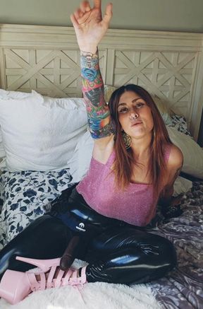 Bi Scene With Lady Ravyn. Part Four.