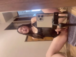 Full of Thrills! Bold Hair Removal and Masturbation in Front of the Door