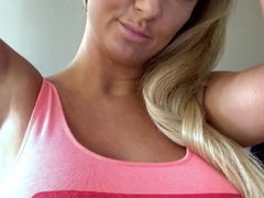 Amateur Big Boobs jerks Big Dick