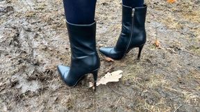 DIRTY HEELS Ellie walks in high heels on wet ground