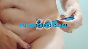 coroa se depilando no banheiro enquanto corno do marido saiu para trabalhar.