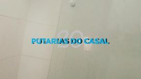 coroa se depilando no banheiro enquanto corno do marido saiu para trabalhar.