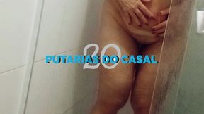 coroa se depilando no banheiro enquanto corno do marido saiu para trabalhar.