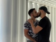 Stallion Fabio & Tony Silver baisent dans un camion de déménagement