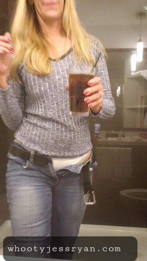 Hot Wife MILF Camgirl Jess Ryan Flashing in Hotel Room