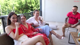 Backstage! Hey, I'm horny, suck my dick! Teenagers fuck Milf in the mouth before an orgy outdoors!