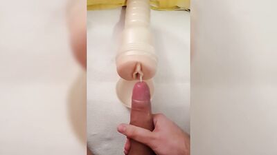 BIGHUNGBEAR CUMPILATION (2.5 LITERS OF CUM)