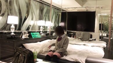 Gカップの制服美女がパイパンでクリキャン中出しされちゃった件