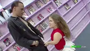 Fucking A Very Popular Midget