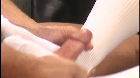 Brunette Loni gets double-penetrated and loves it