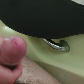 My stepsis sneaked into the bathroom to give me a quick handjob while i fingered her pussy