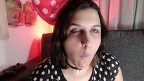 Making a Bubblegum Mess - Minnie Outfit - Bunny Looner