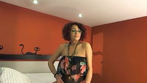 Ella Mature Private Show