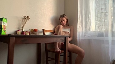 delicious fingering pussy
