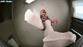 Feisty Asian pantyhose crush PT 2 - MP4