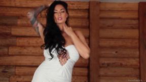 Tera Patrick hot strip tease