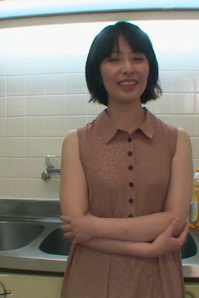 He got her doggy style right in the kitchen